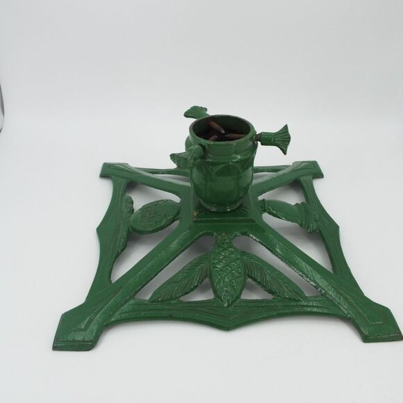 Vintage Green Cast Iron 11x11 German Christmas Tree Stand - Picture 5 of 14